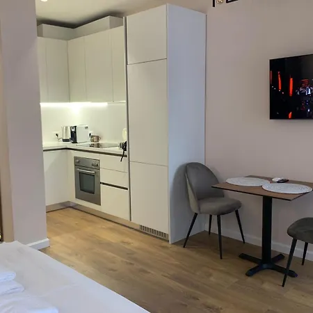 Premium Center Tiran